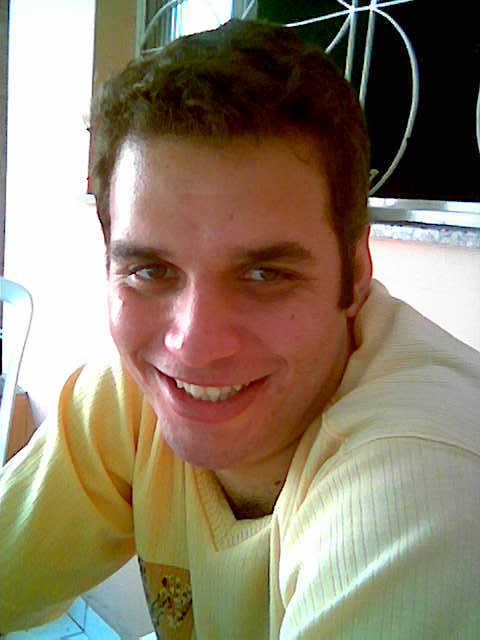 Date this fun Brazil man Alex from Governador Valadares BR6767