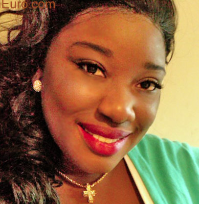 Date this good-looking United States girl Lil from Queens US13158