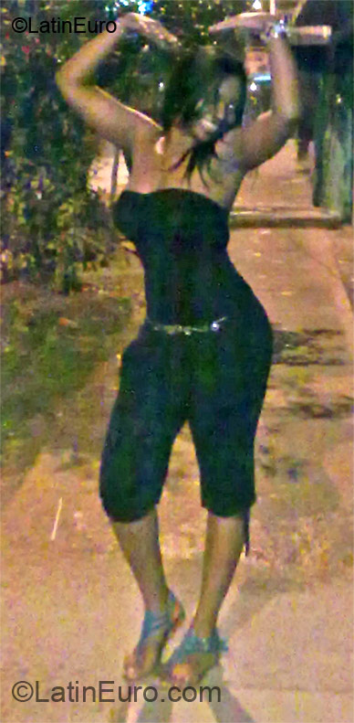 Date this passionate Colombia girl Ninij from Cali CO10663