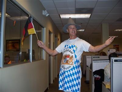 Date this voluptuous United States man Ulrich (ULLI) from Orlando US13201