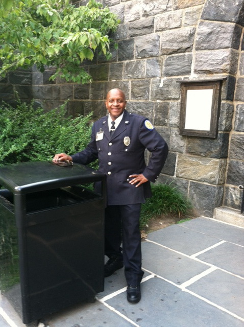 Date this attractive United States man Hannibal Shaka from Jamaica US13249