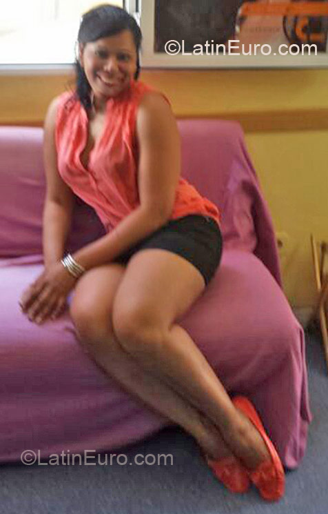 Date this athletic Spain girl Marisol from Madrid ES242