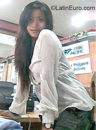 Date this passionate Philippines girl Nana from Davao City PH486