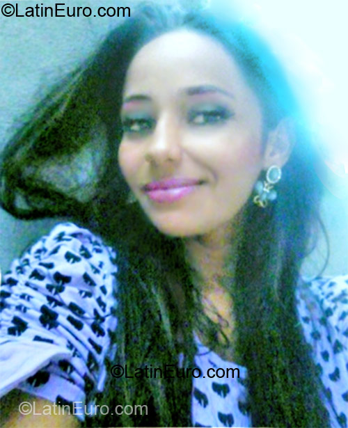 Date this stunning Brazil girl LillyAnnie from Manaus BR6973