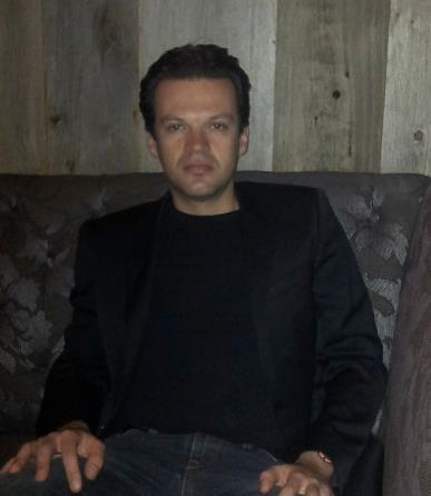 Date this beautiful United Kingdom man French-London from London GB676