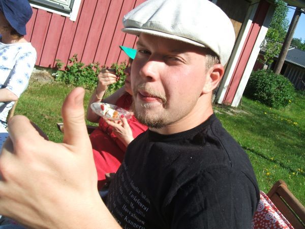 Date this young Sweden man Manu91 from Filipstad SE173