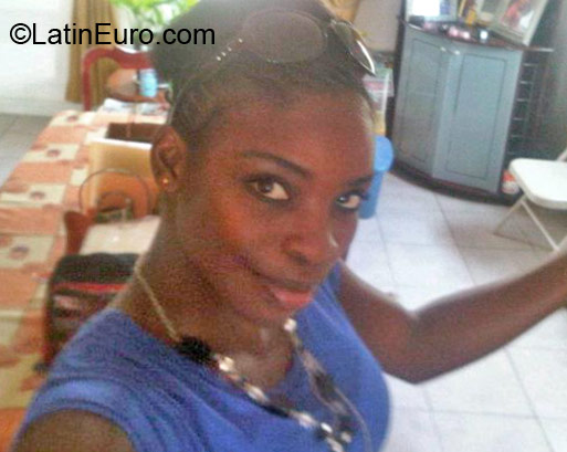 Date this pretty Jamaica girl Trishana from Jamaica JM642