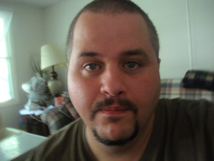 Date this georgeous United States man Livefree18202ya from Syracuse US13484