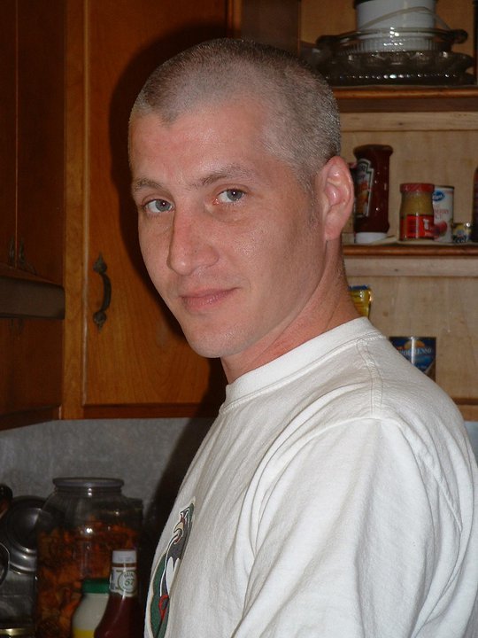 Date this cute United States man Tommy4you from Littlestown US13530