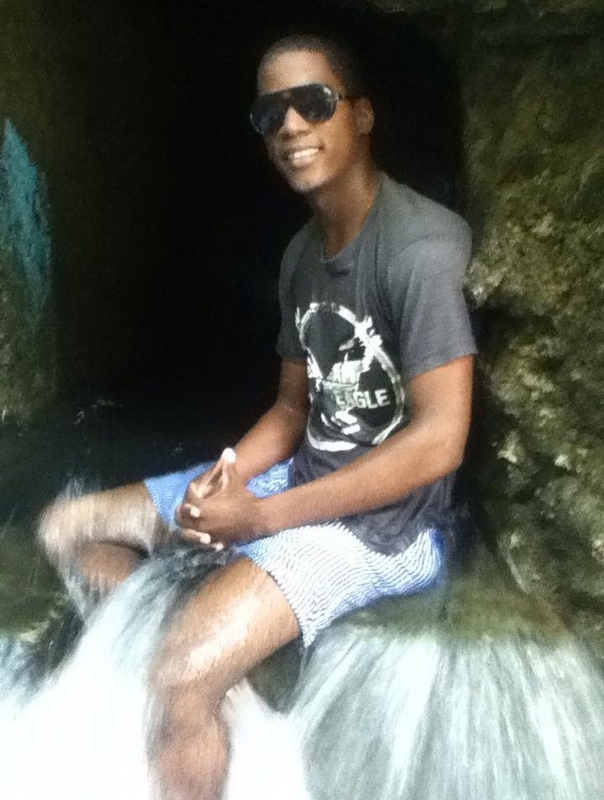 Date this pretty Dominican Republic man Manauri guillen from Santo Domingo DO12149