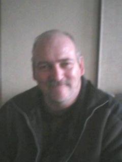 Date this happy United States man 061611 from Escanaba US13572