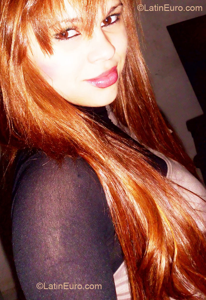 Date this cute Brazil girl Nomagomez from Sao Paulo BR7088