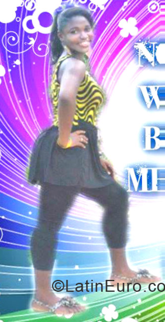 Date this athletic Jamaica girl J.nelly from Kingston JM749