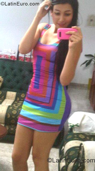 Date this beautiful Colombia girl Andrea ortiz from Villavicencio CO11324