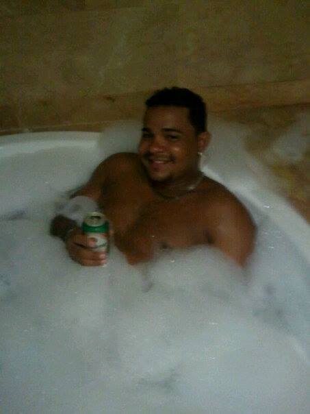 Date this foxy Canada man Samuel from Santo Domingo CA536