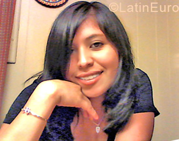 Date this stunning El Salvador girl Eugenia from San Salvador SV42