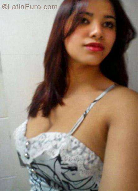 Date this exotic Brazil girl Joyce Poliana from Contagem BR7175