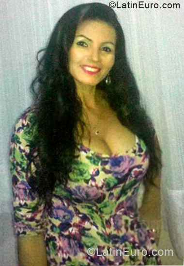 Date this young Brazil girl Fabiana from Aracaju BR7189