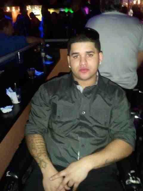 Date this foxy United States man SexyDR22 from Brockton US13745