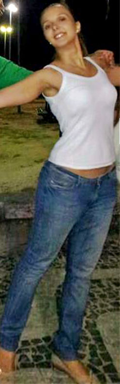 Date this sultry Brazil girl Fernanda from Rio De Janeiro BR7350