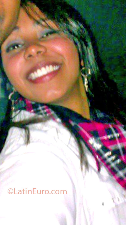 Date this charming Brazil girl Juliana from Sao Paulo BR7352