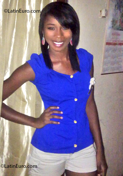 Date this exotic Colombia girl Maira alexandra from Palmira Valle CO11913