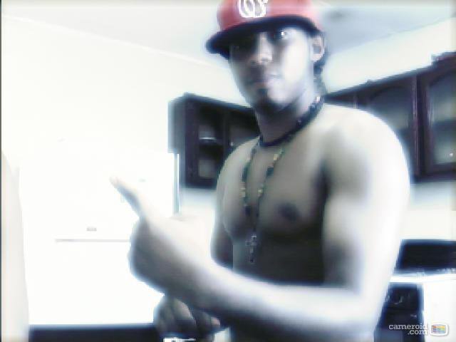 Date this athletic Dominican Republic man Ruski ortiz from Santo Domingo DO14167