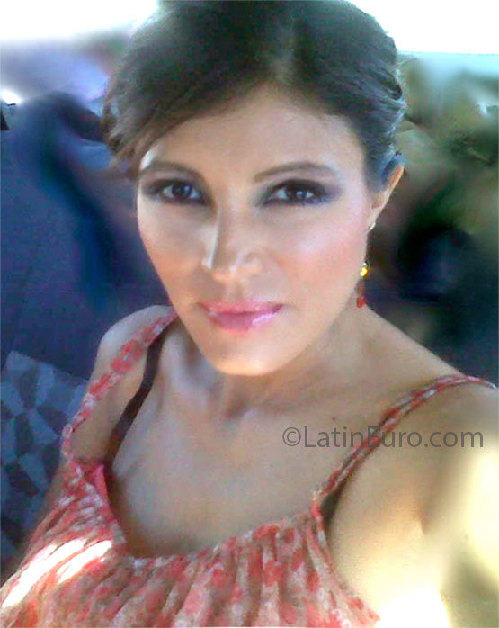 Date this charming Mexico girl Gabriela from  MX859
