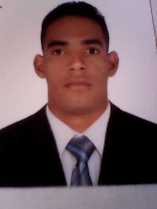 Date this tall Dominican Republic man Goku from La Vega DO14437