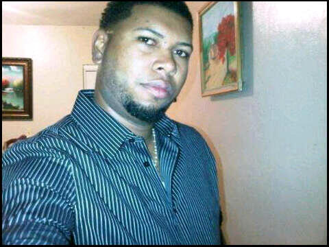 Date this pretty Dominican Republic man Manauris from La Vega DO14562