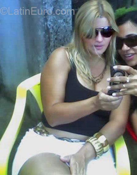 Date this lovely Brazil girl Liliane from Salvador BR7591