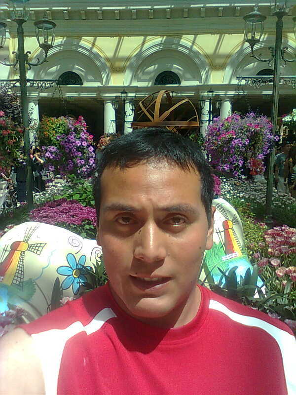 Date this cute United States man Christian from San Diego US14062