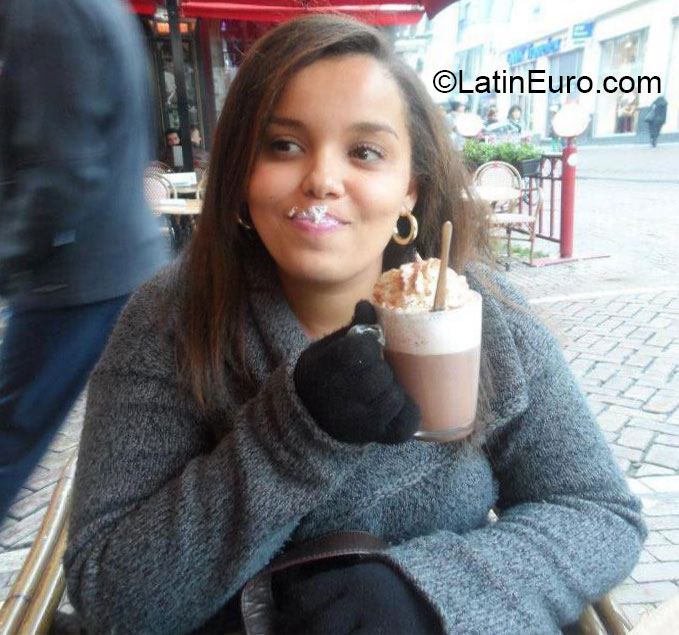 Date this exotic Brazil girl Brenna from Aracaju BR7634