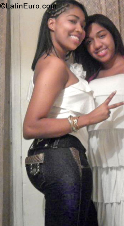 Date this tall Colombia girl Angie tatiana d from Cali CO12762