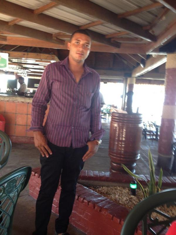 Date this passionate Dominican Republic man Arturo romero from Santo Domingo DO15479