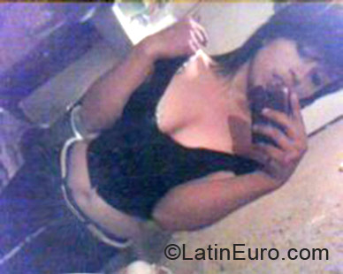 Date this nice looking Mexico girl Norma from Guadalajara MX1027