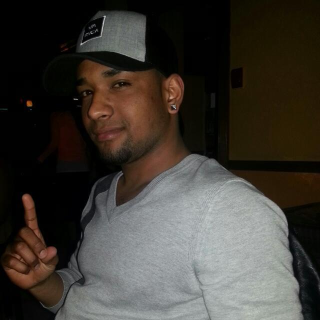 Date this funny Dominican Republic man ARISLEYDA from Bonao DO15683