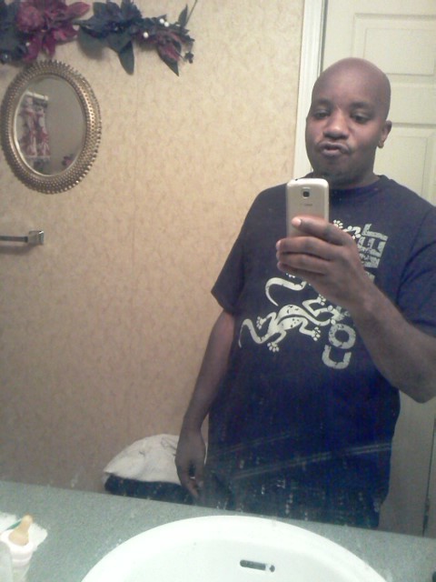 Date this tall United States man Kenneth from Longview US14221