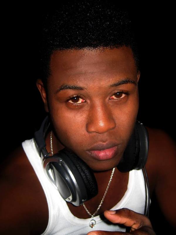 Date this hot Dominican Republic man Kender from Santo Domingo DO15786