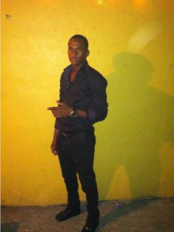 Date this funny Dominican Republic man Jesus from Republica Dominicana DO15835