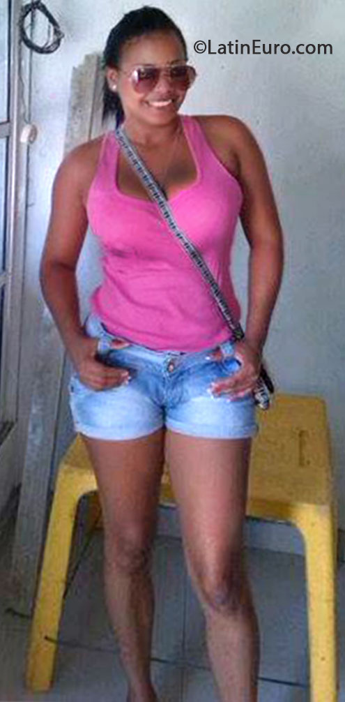 Date this attractive Colombia girl Maria de los an from Cartagena CO13232