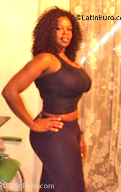 Date this foxy Brazil girl Alessandra from Sao Paulo BR7877