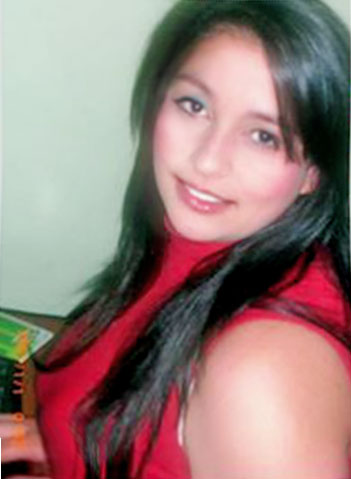 Date this hot Colombia girl Claudia from Medellin CO13288