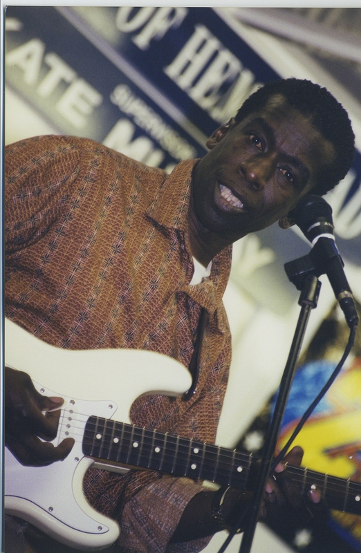 Date this good-looking United States man Guitarman13 from Long Island US14365