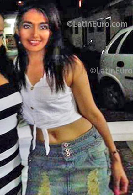 Date this hard body Colombia girl ANGY from Bogota CO13394