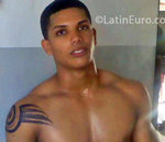 hot United States man Fernando from Santo Domingo DO16472