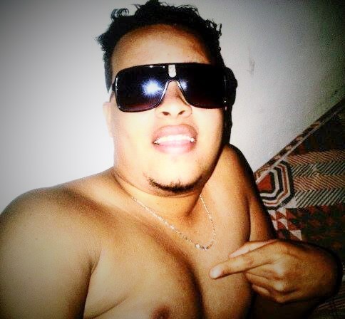 Date this foxy Dominican Republic man Anderson from Pedro Bran DO16726