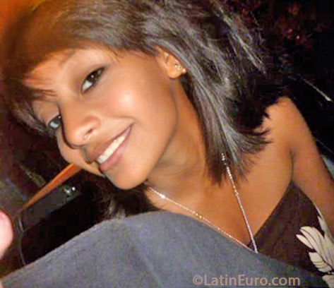 Date this cute Nicaragua girl Valeria from Masaya NI146