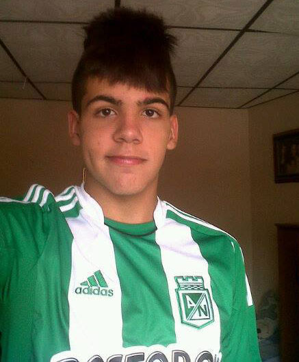 Date this beautiful Colombia man Diego from cartago CO13761