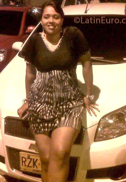 Date this tall Colombia girl Cindy quintero from Cali CO13958